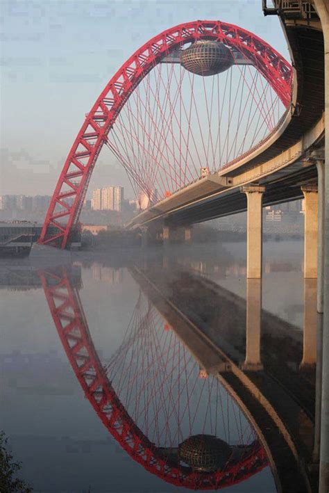 Some Of The Most Unique Bridges In The World