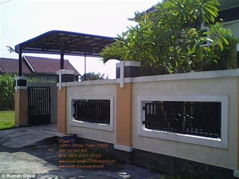 Teen offers herself to naughty couple. Indonesia widow offers herself up for sale along with her ...