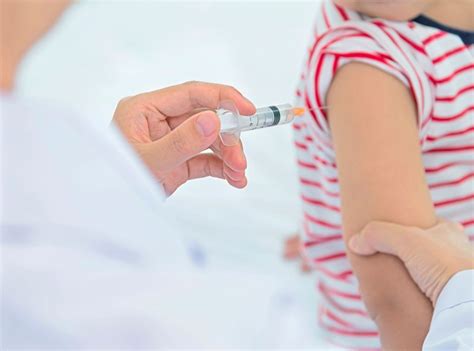 Hepatitis b is an infectious disease caused by the hepatitis b virus (hbv) that affects the liver; Hepatitis B • Impfung, Symptome und Übertragung - 9monate.de