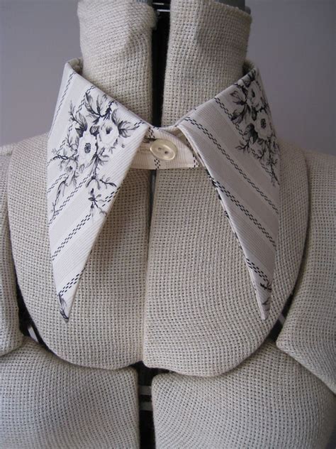 Free Pattern And Tutorial For Pointy Detachable Collar Free Sewing