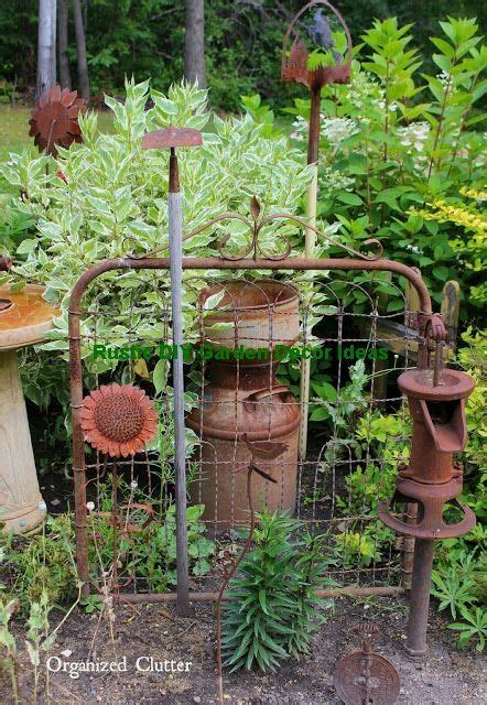 16 Creative And Rustic Garden Diys Vintage Garden Decor Garden Junk