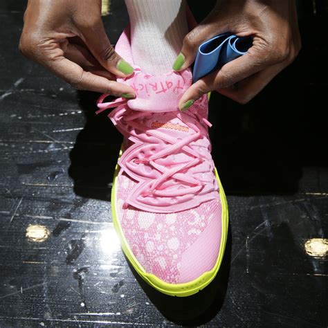 Nike Kyrie Patrick Star Release Date Tongue SneakersBR