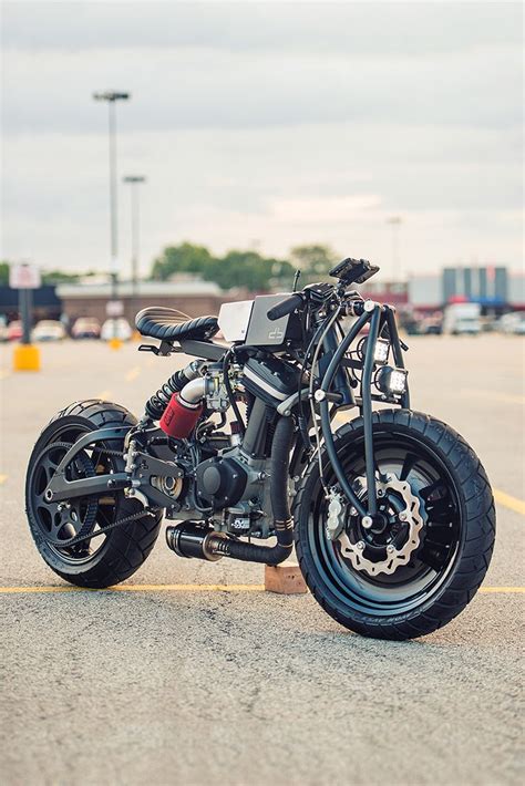 While this is what some would consider to be a show stopper mac motorcycles are soldiering on and i am sure they will overcome this problem to produce a very desirable range of cafe racer style custom bikes to be envied by all. This custom Buell Blast was built in a tiny apartment ...
