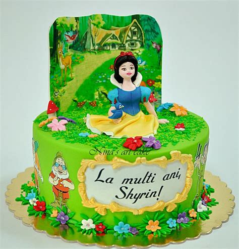 Reteta de prajitura alba ca zapada, cu crema fina si racoritoare de lamaie, iti va rasfata toate simturile! Nina's Art Cake: Tort Alba ca zapada pentru Shyrin