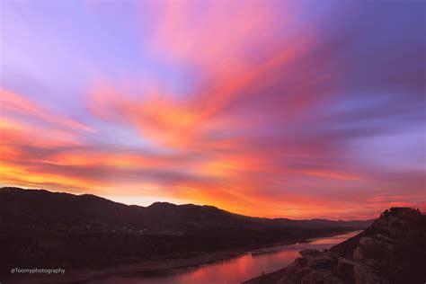 Stunning Sunset Scene Over Horsetooth Reservoir In Fort Collins