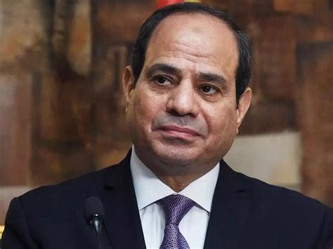 الصفحة الرسمية للرئيس/عبدالفتاح السيسي رئيس جمهورية مصر. السيسي للشعب: تعاملنا مع كورونا بشكل هادئ حتى لا نفزعكم ...