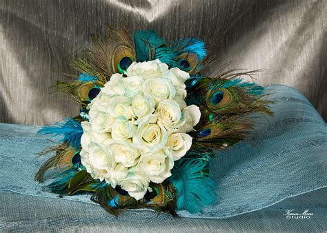 Peacock Bridal Bouquets Not Sure About The Peacock Feathers But I Love