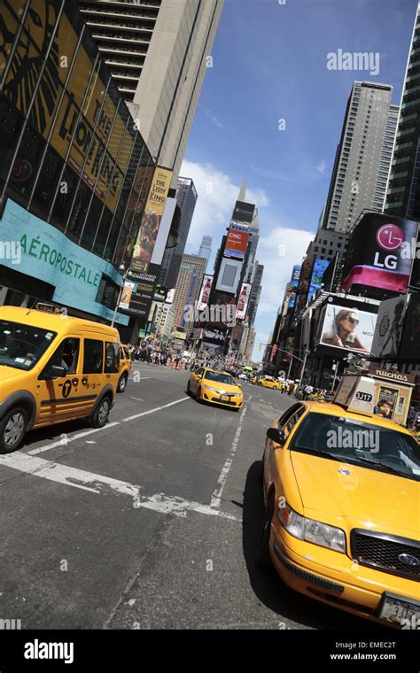Yellow Cabs In Times Square Manhattan New York City Usa Stock Photo Alamy