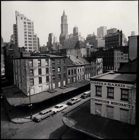 In 1921, radio was a novelty. New York Architecture Images-