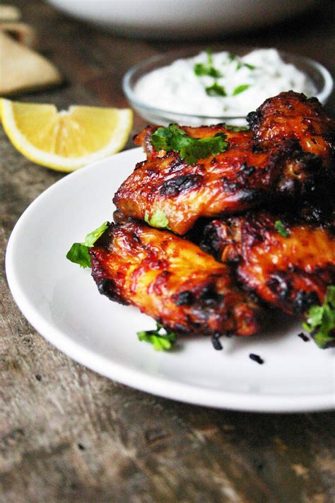 Easy kippenvleugels met harissa uit de oven