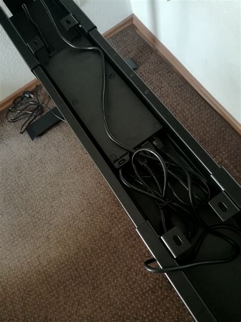 Die besten höhenverstellbare schreibtische im vergleich. DIY | Schreibtisch aus Holzbohlen selber bauen | Creative ...