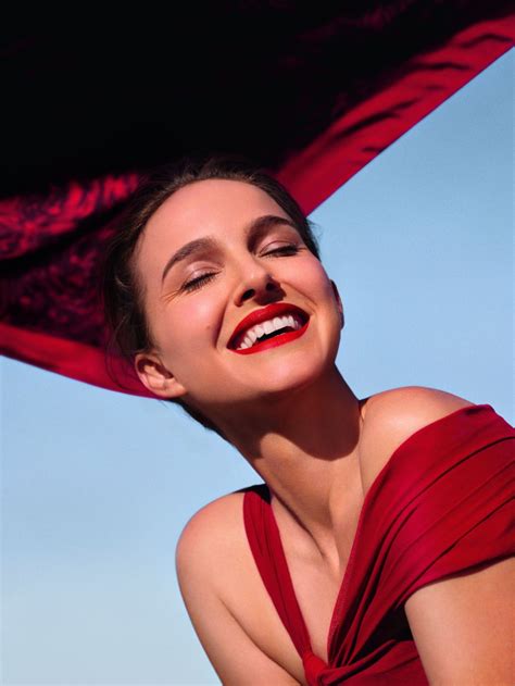 Natalie Portman Yara Shahidi Front Rouge Dior Forever Campaign Techiazi