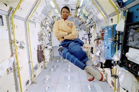 Dr Mae Jemison Astronaut Businesswoman Dreamer Of Big Dreams