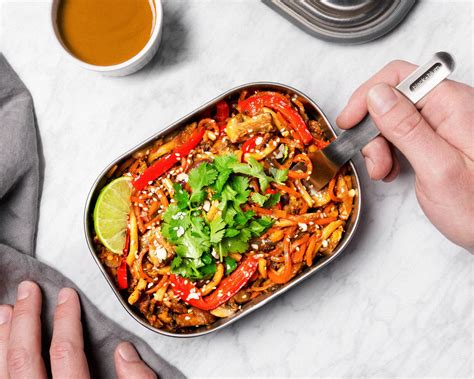 Can You Put Hot Food in a Stainless Steel Lunch Box