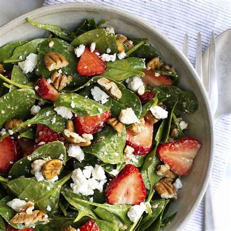 Pampered Chef Strawberry Spinach Salad Recipe Yogitrition