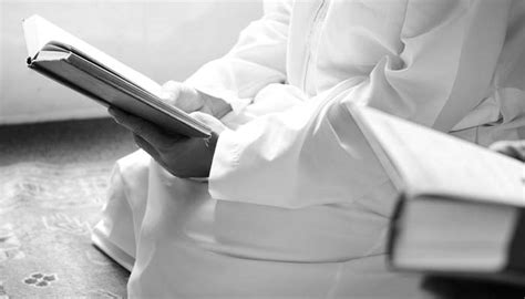 Untuk mengamalkan doa menyembuhkan penyakit kulit ini maka anda harus melakukan solat lima waktu meski anda sedang sakit. Doa, Menyembuhkan Segala Penyakit - Islampos