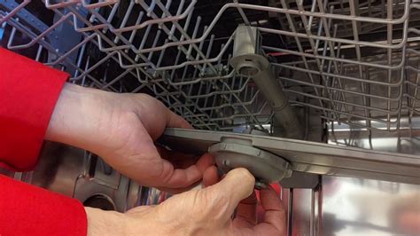 Lg Dishwasher How To Replace The Upper Spray Arm Youtube