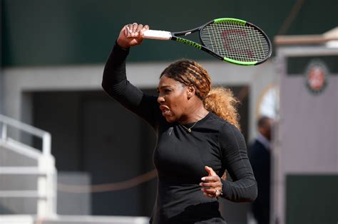 La noticia llegaba poco antes de que la estadounidense tuviera que prepararse para saltar a pista de cara a su duelo de segunda ronda de roland garros habrá que esperar hasta 2021 para ver si la estadounidense consigue ese ansiado 24º título de grand slam. Serena Williams - Practice Prior to the Start of the ...