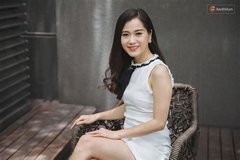 Hứa minh đạt thi đậu vào trường cao đẳng sân khấu điện ảnh tp.hcm, anh đã quyết định bỏ 2 năm học ở trường điện tử để theo nghiệp diễn. Lâm Vỹ Dạ kể về cuộc hôn nhân với Hứa Minh Đạt: Đôi lúc ...