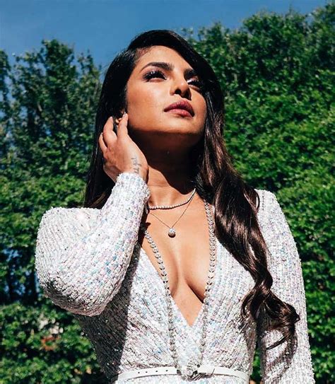 A post shared by tyra banks (@tyrabanks). Beauty queen to Insta star: 7 lessons from Priyanka ...