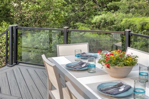 What colors does composite decking come in? Trex Signature® Glass & Mesh Railing Design | Trex