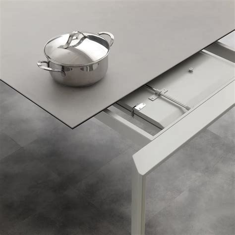 We did not find results for: Telescopic extendable table in metal and ceramics | IDFdesign