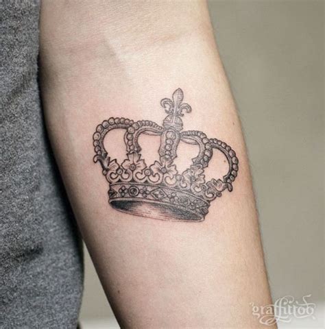 32 Beautiful Crown Tattoos Fit For Royalty Tattooblend