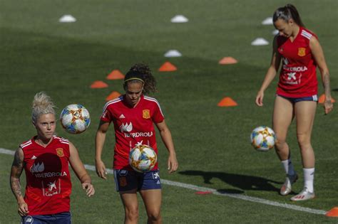 Fighting For Rights Spain Women Aim For Landmark World Cup