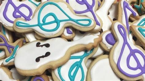 Glace icing is also used for cookie decorating. Royal Icing II | Recipe | Icing, Royal icing, Meringue powder