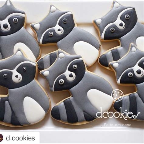 I'm with my bandits, livin' so lavish. My Cute Fox cookie cutter can be a raccoon as well. They ...