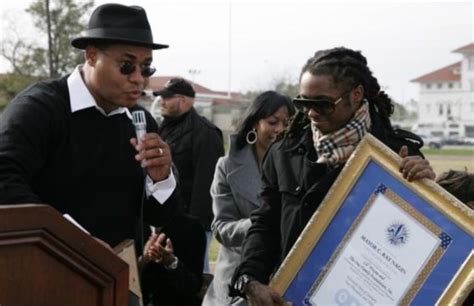 All net worths are calculated by applying a proprietary algorithm. Lil Wayne celebrity net worth - salary, house, car