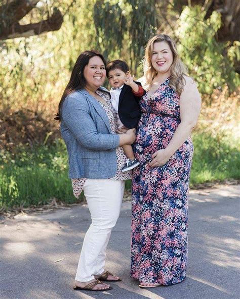 Pin On Lesbian Maternity Photos