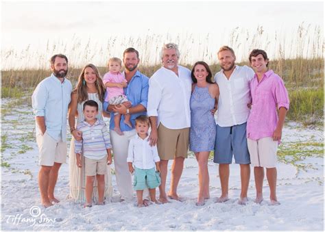 Family Beach Sessions What Should You Wear Destin Family Photographer Destin Photography