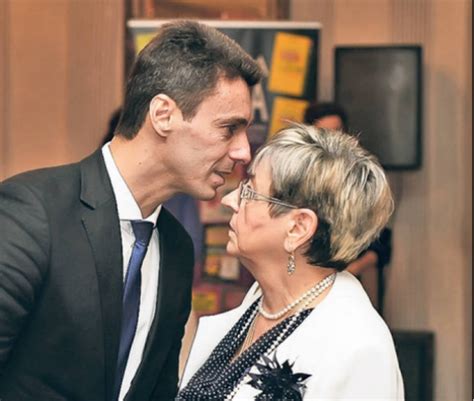 We did not find results for: Mama lui Mircea Badea, reacție după un text plin de ură ...