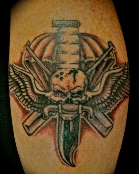 Navy corpsman the moment a marine succumbs to his wounds, vietnam, 1967 960x616. Military Emblem Tattoo's on Behance