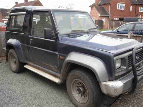 Daihatsu Fourtrak Independent Tdx Blue Breaking Or Sell Complete Or