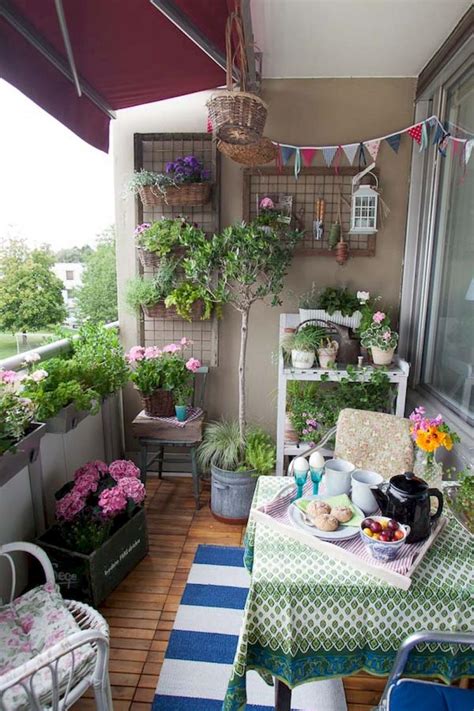 Cozy Small Apartment Balcony Decorating Ideas