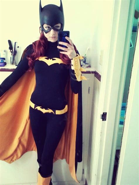 Batgirl Cosplay By Kasandra Cowl By Reevzfx Batgirl Cosplay Batgirl Costume Superhero Cosplay