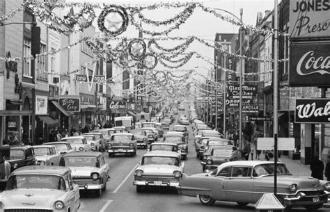 1950s Street Scene In Johnson Citytn 1958 Classic Cars Today Online