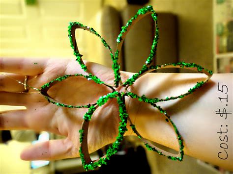 How To Recycle Christmas Ornaments From Toilet Paper Rolls