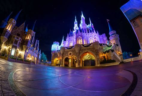 6 Beautiful Photos Of Cinderella Castle At Disney World