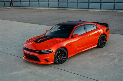 2017 Dodge Challenger Ta And Charger Daytona Add Retro Flair More