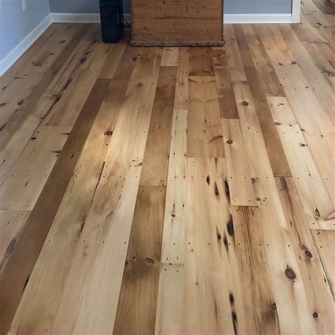 Longleaf Lumber Reclaimed Eastern White And Pumpkin Pine Lumber Flooring