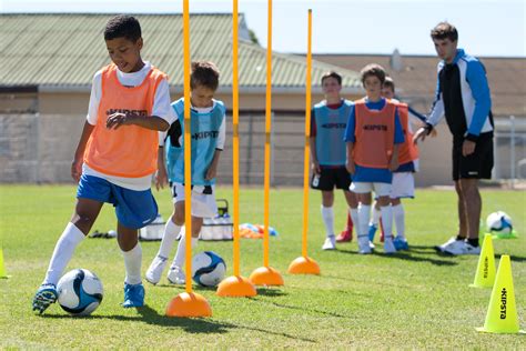 football academy abu dhabi | Soccer training, Soccer drills for kids ...