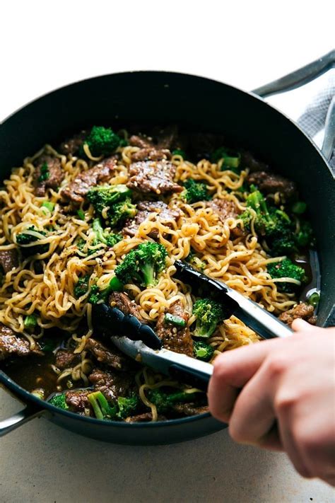Skillet Beef And Broccoli Ramen Chelsea S Messy Apron