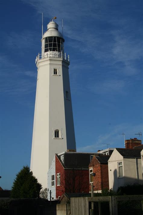 Withernsea Lighthouse Withernsea Lighthouse Is An Inland L Flickr