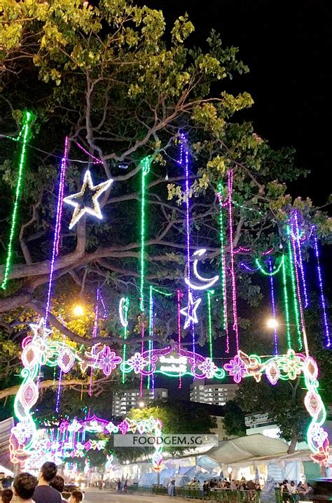Pasar malam (night market) taman connaught is one of the longest night markets in kuala lumpur. Hari Raya 2016 | Pasar Malam Food Hunt at Geylang Serai ...