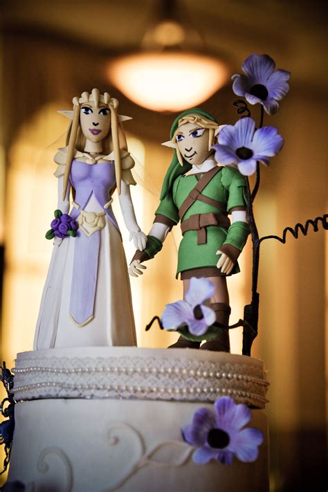 Link And Zelda Wedding Cake Topper Party Flavors Lorena Goree Marsh