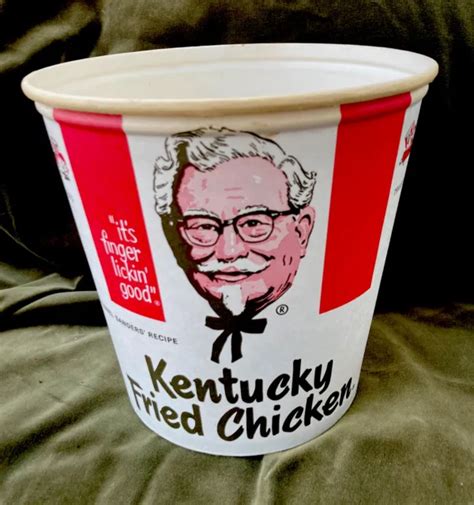Vintage Kfc Kentucky Fried Chicken Bucket Meal Play Food Set