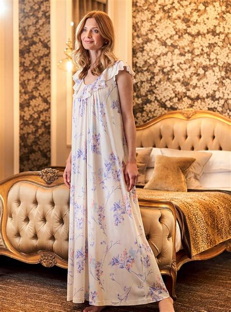 Lovely Floaty Feminine Jersey Nightdress By David Nieper Night Dress Night Gown Women Nightwear